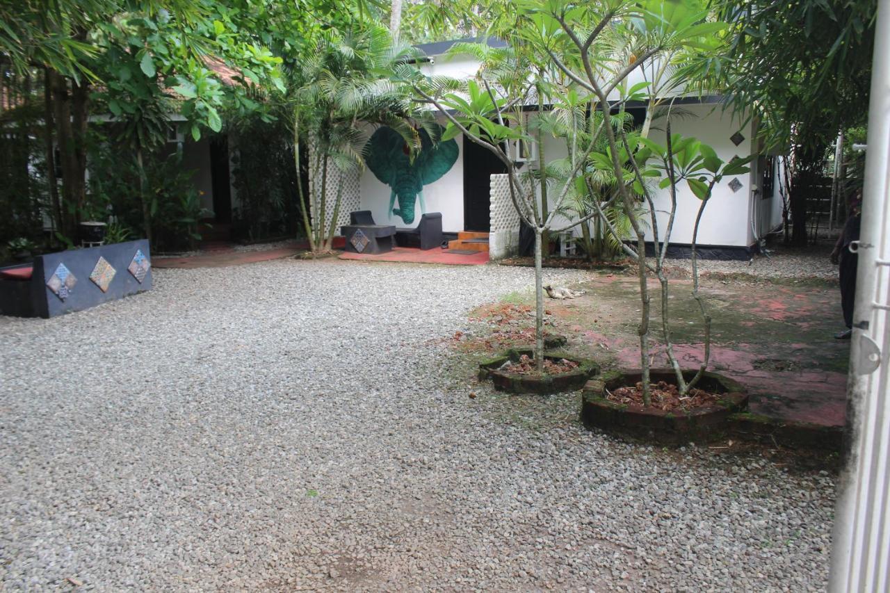 Mint Inside Garden Homestay